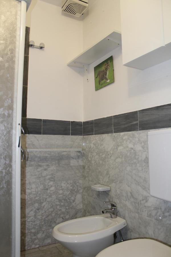 Zmax Zanobi Studios Florenz Exterior foto